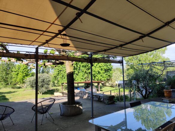 Urgent et rare  ferme renovee