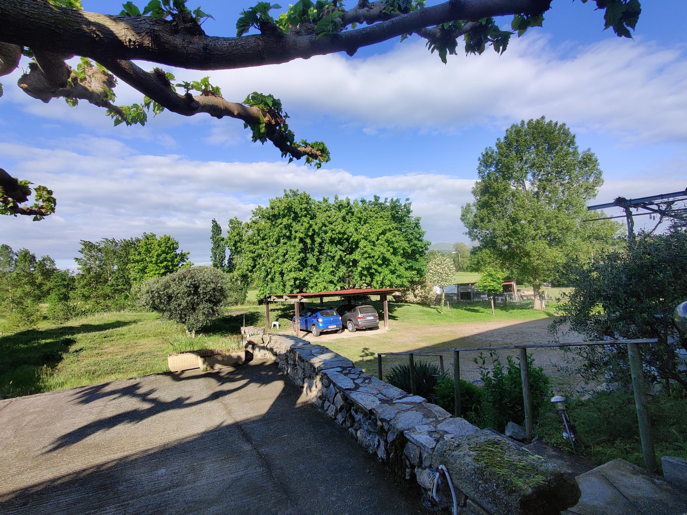 Urgent et rare  ferme renovee