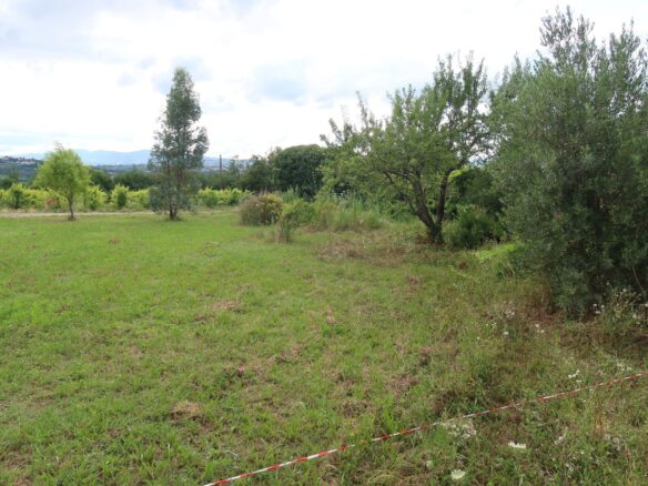 A 20′ au so de lyon , à millery , tb terrain constructible 640m²avec belle vue