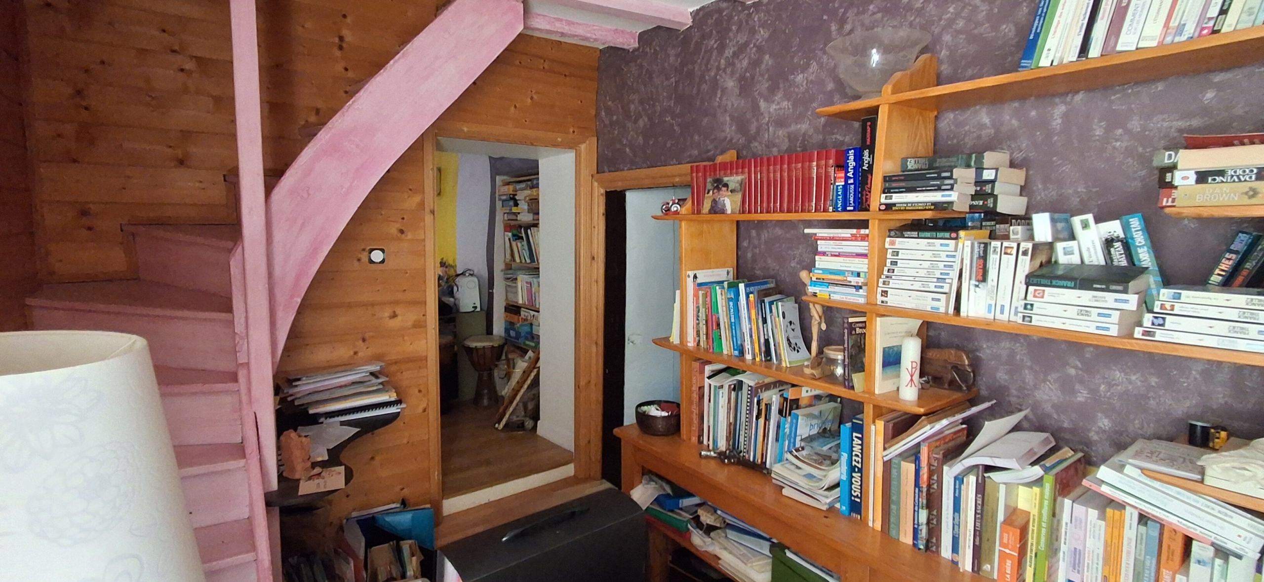 Prox mornant charme et espace pour cette maison de village avec piece atelier attenante