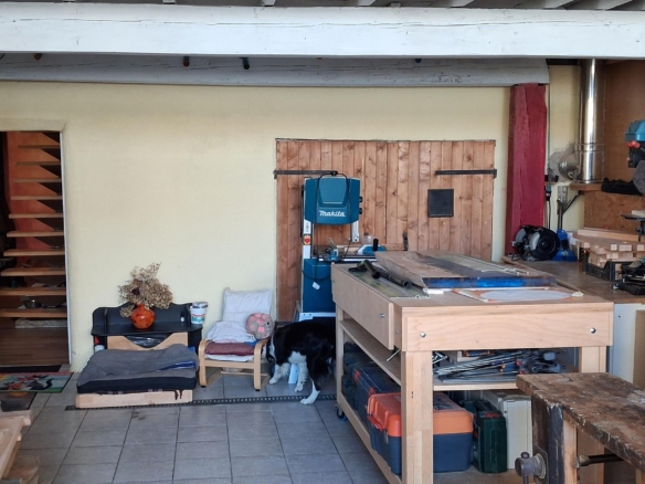 Prox mornant charme et espace pour cette maison de village avec piece atelier attenante