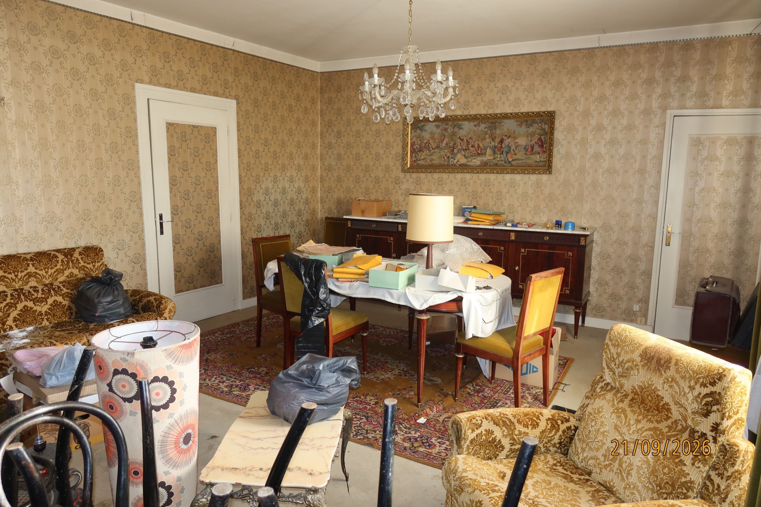 Taluyers a 20′ de lyon, ensemble immobilier a renover et diviser, sur 1000m² de terrain