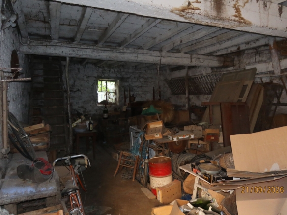 Taluyers a 20′ de lyon, ensemble immobilier a renover et diviser, sur 1000m² de terrain